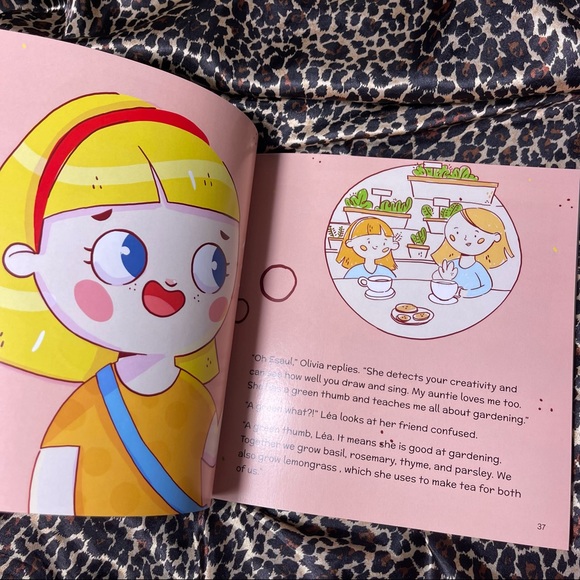 My Auntie is Awesome Children’s Book - Picture 7 of 7